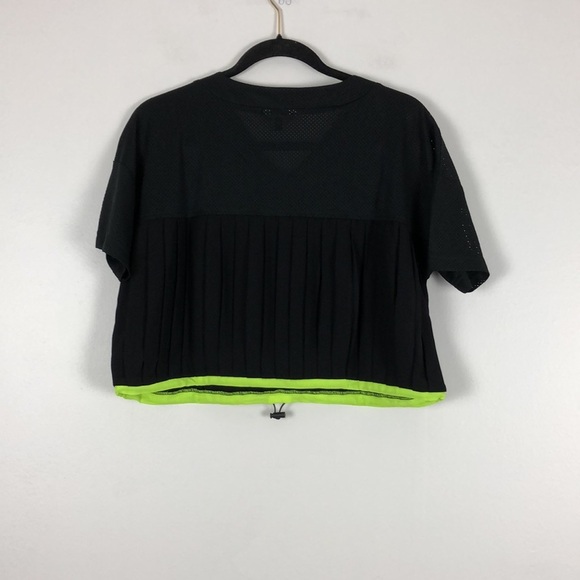 Nova Sport short sleeve V neck drawstring pleated bottom jersey crop top Size L - Picture 4 of 6